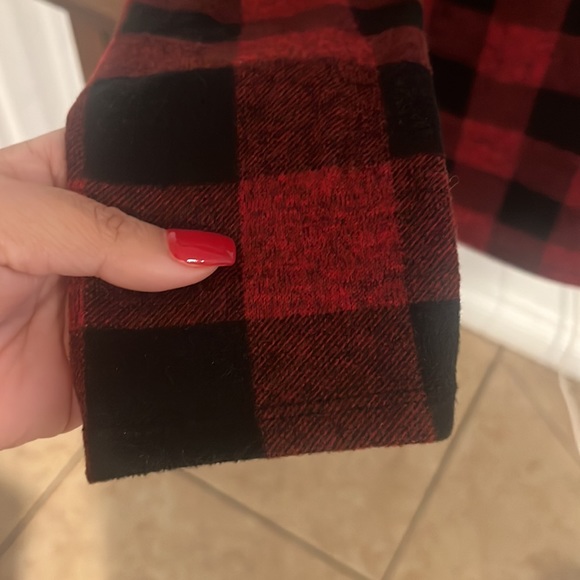 Beachlunch lounge red black top long sleeve - Picture 3 of 4